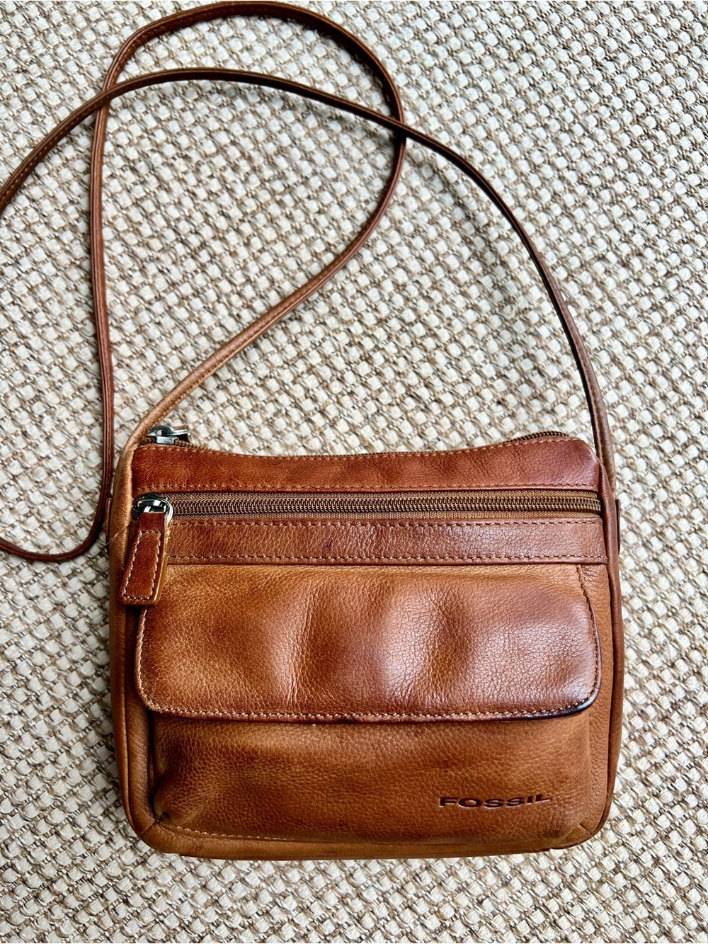 🦕Fossil Brown Pebbled Leather Crossbody Bag Organizer Purse Adjustable Strap